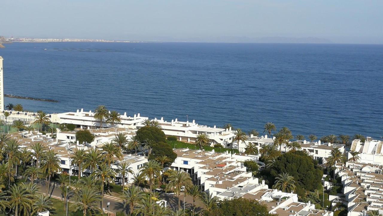 Alojamiento Con Vistas Al Mar อากัวดุลเซ ภายนอก รูปภาพ