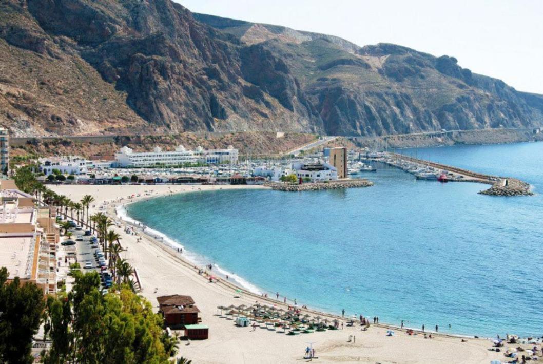 Alojamiento Con Vistas Al Mar อากัวดุลเซ ภายนอก รูปภาพ